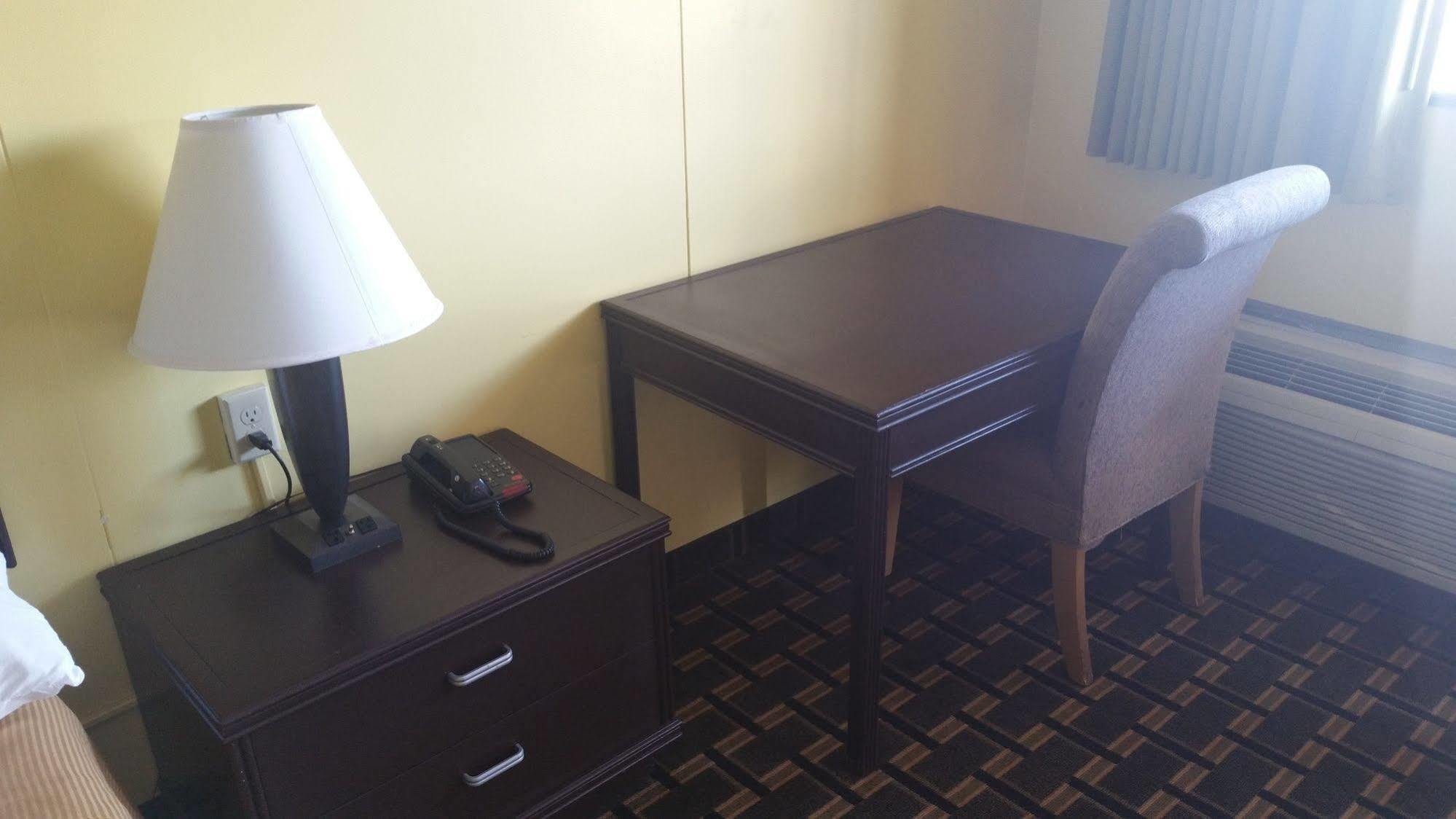 Bedford Inn Elk City Kültér fotó